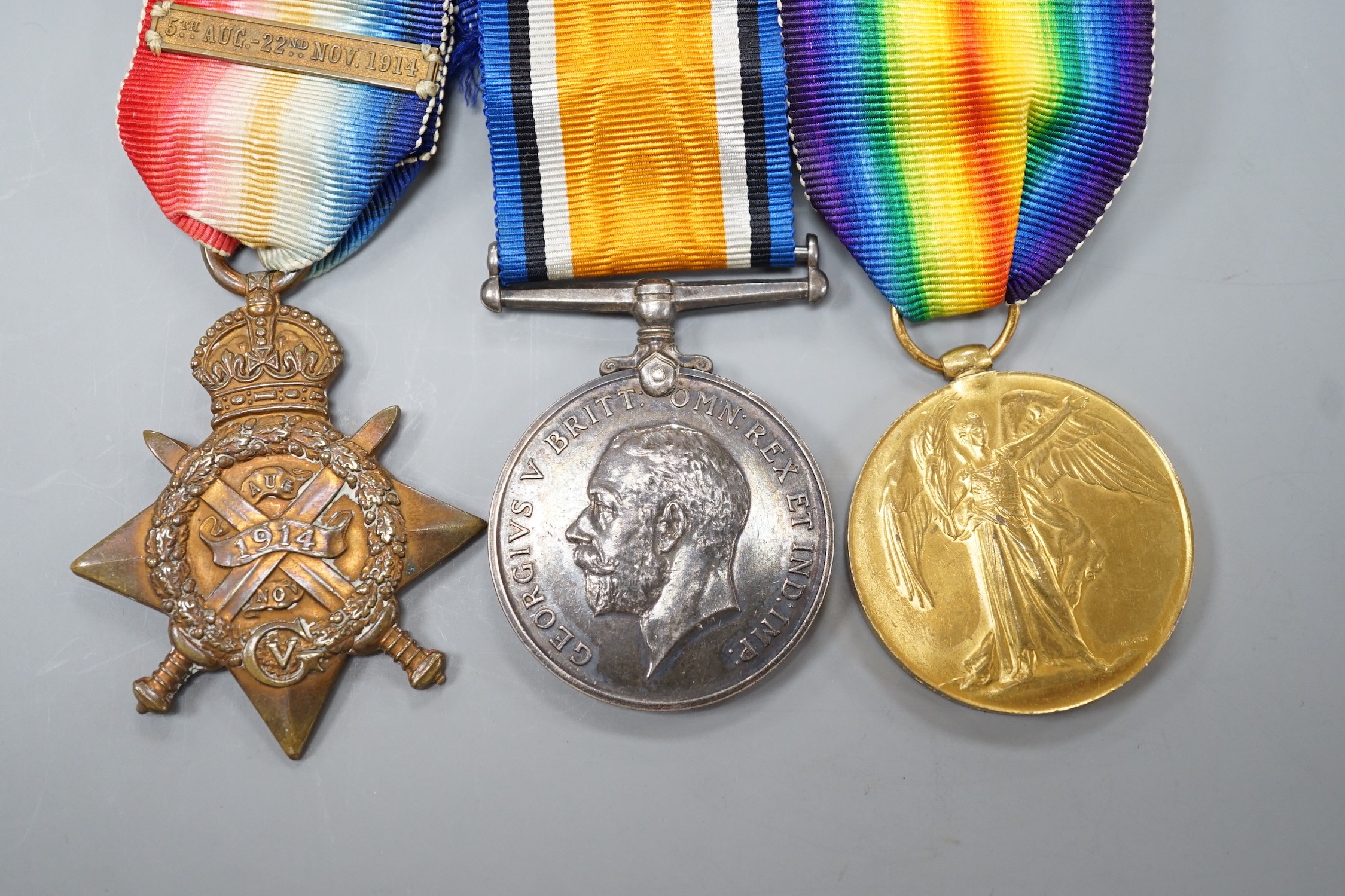 A WWI Mons star (with later bar) trio to 6346 PTE. H. SMYTH 8/HRS.